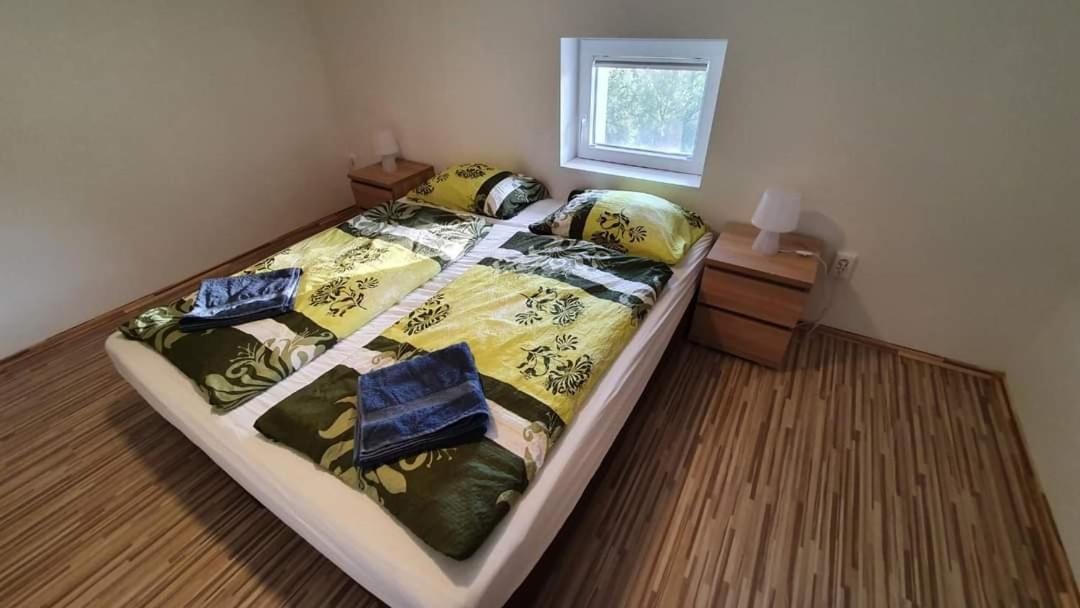 Balatonszárszó Borkuti Panzio Es Apartman מראה חיצוני תמונה